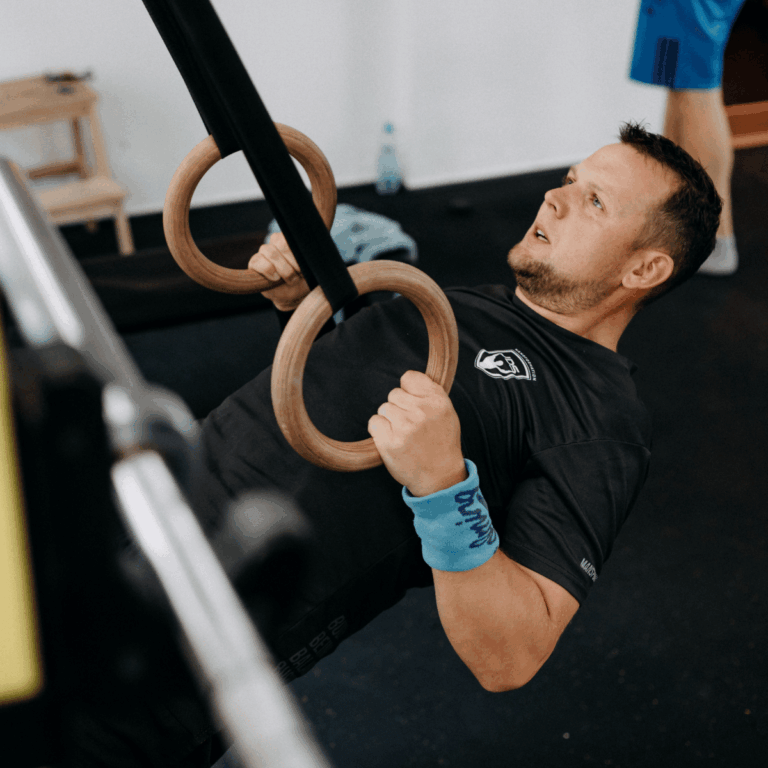 Chlapy ničí poměřování pindíků. Pak jdou za mnou, říká trenér a mentor
